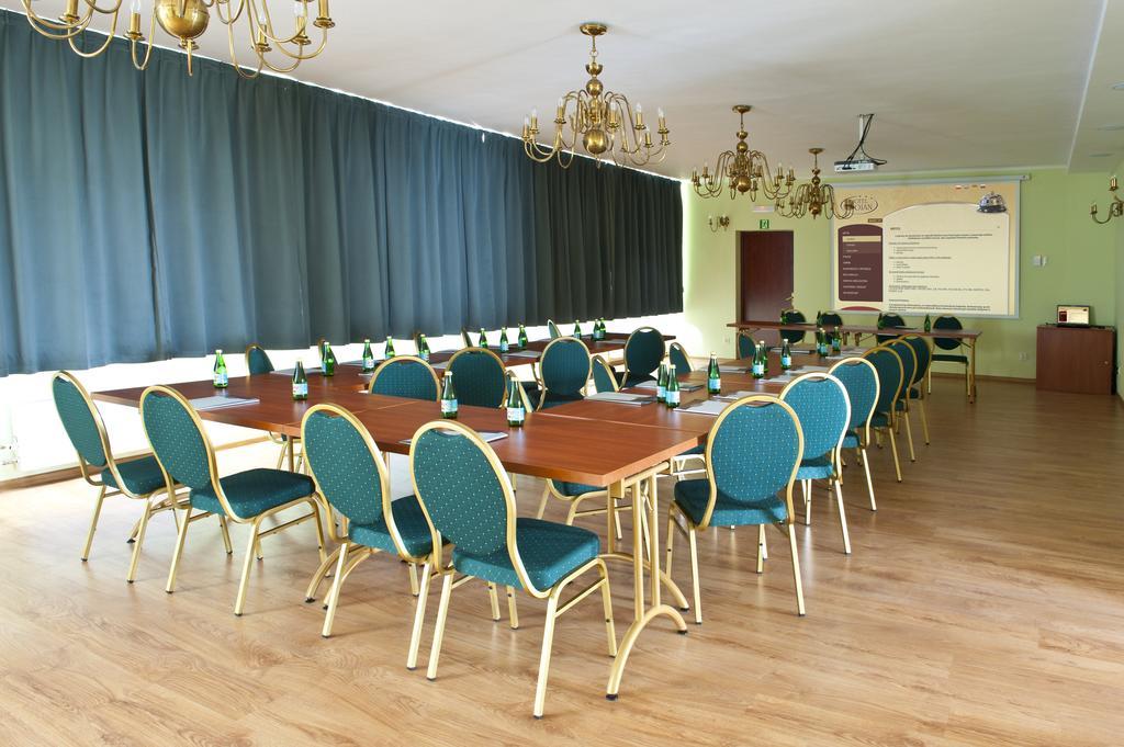 Brojan Hotel Jaworzno Eksteriør billede