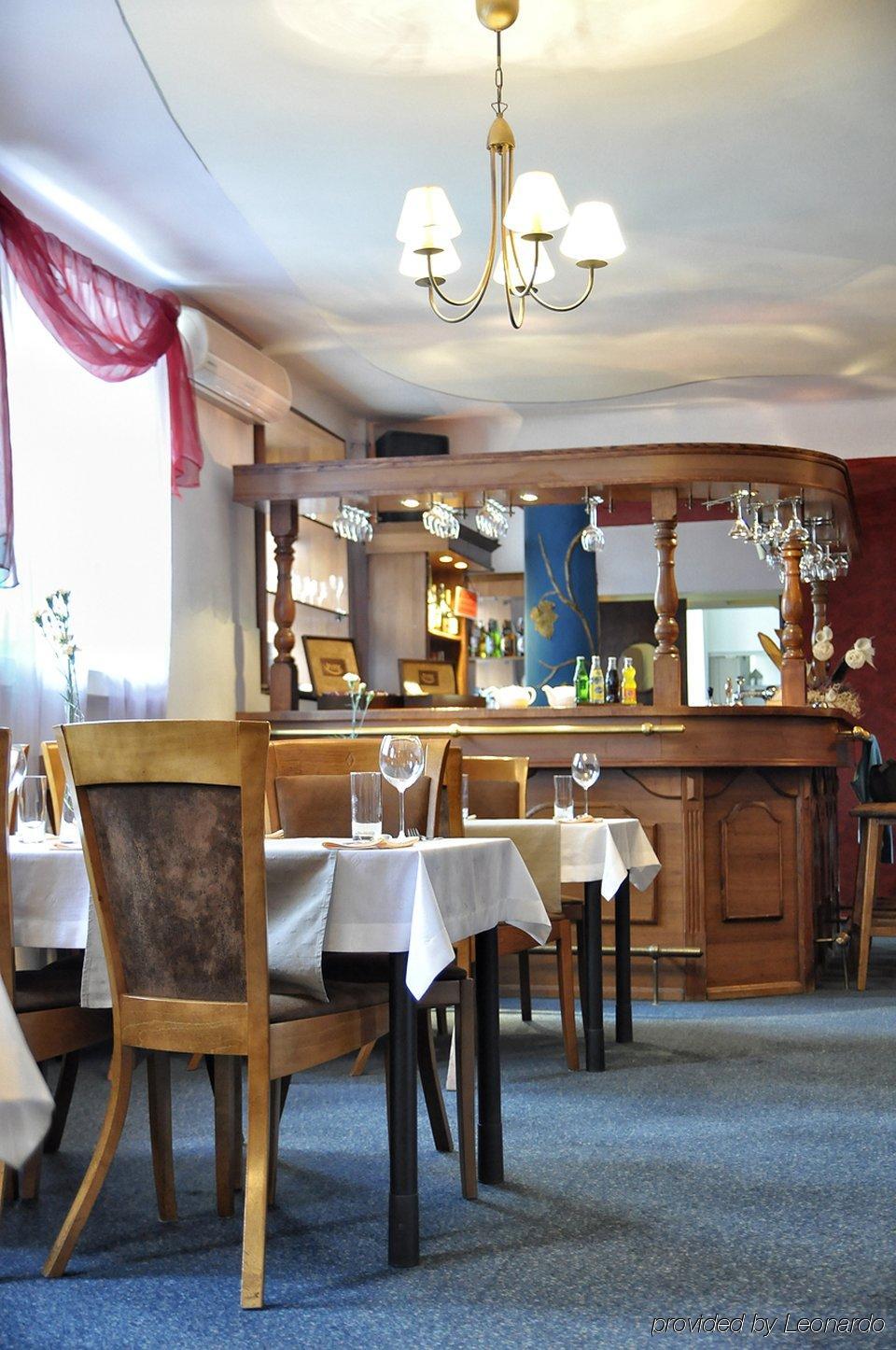 Brojan Hotel Jaworzno Restaurant billede